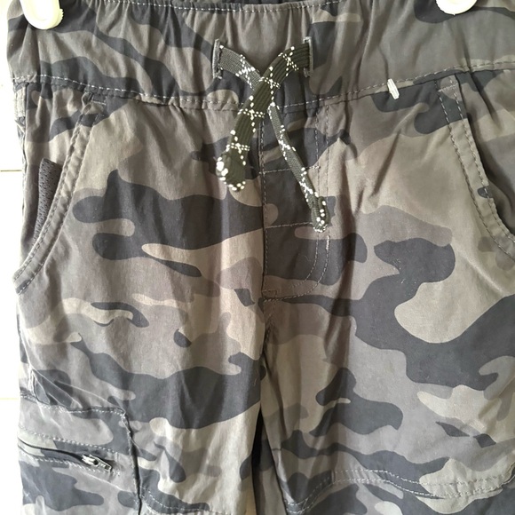 Camouflage Kids Cargo Pants - Picture 2 of 4